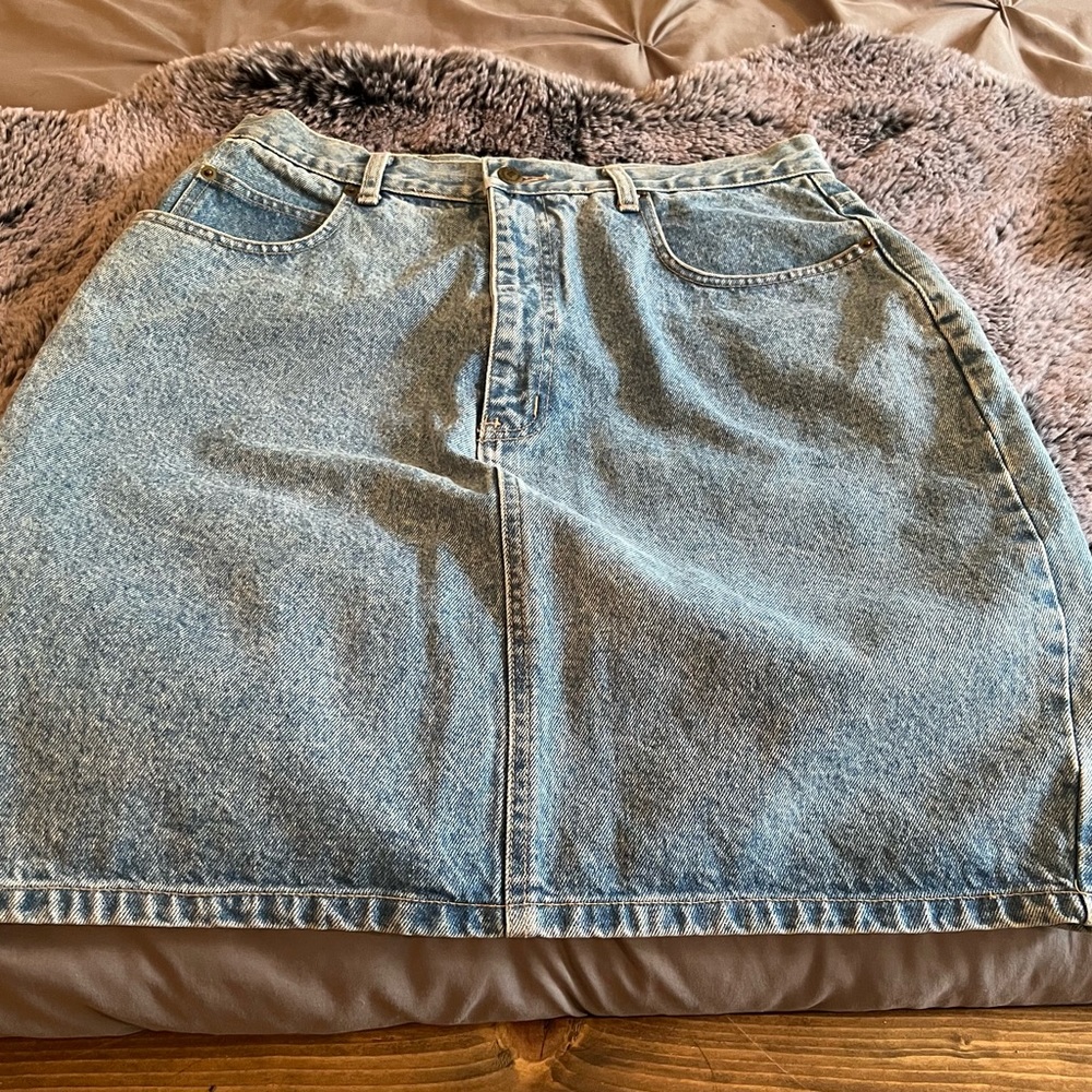 Alfred Sung Denim Skirt, Like New